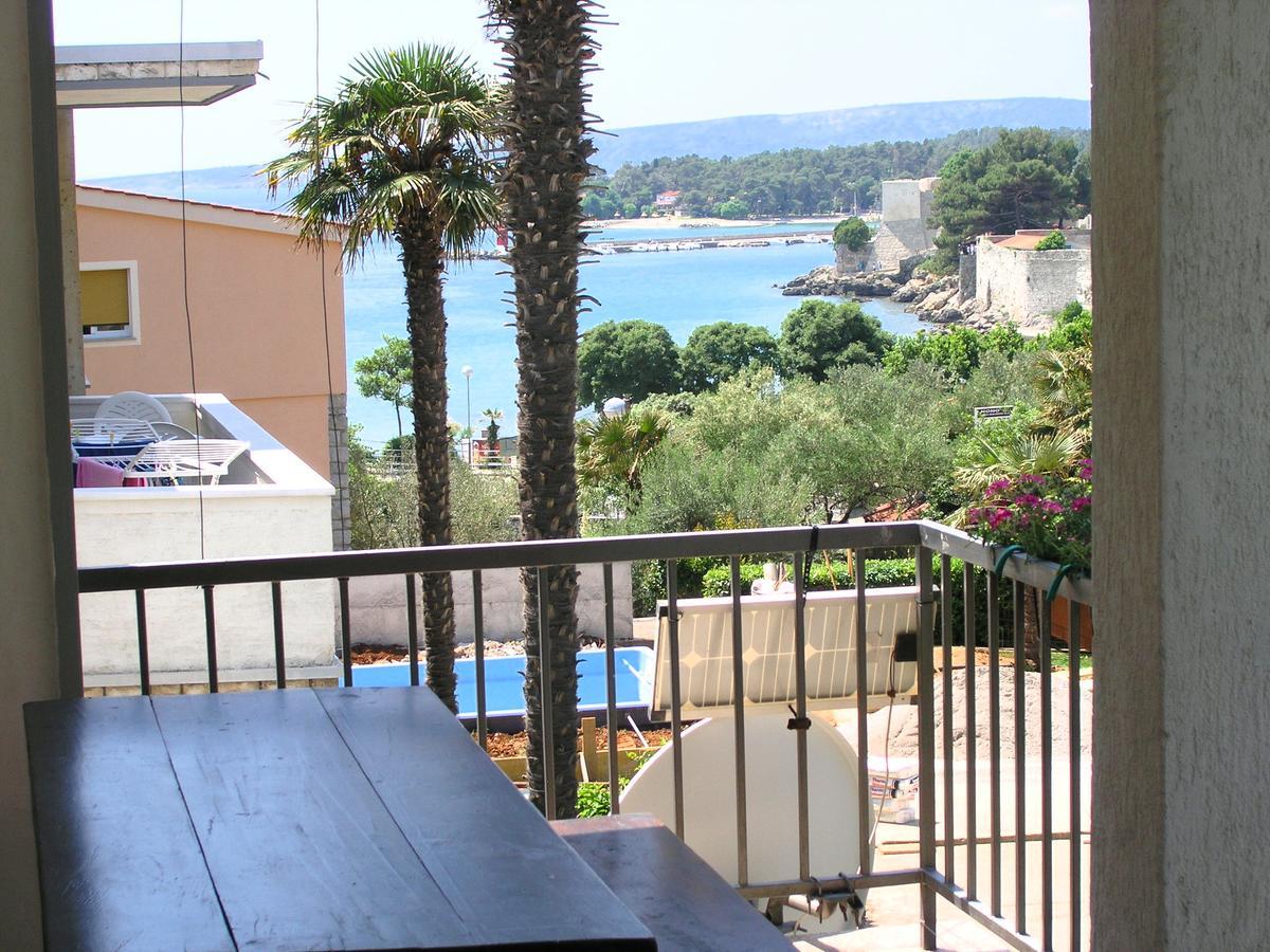 Apartmani Iskra Krk Town Zewnętrze zdjęcie