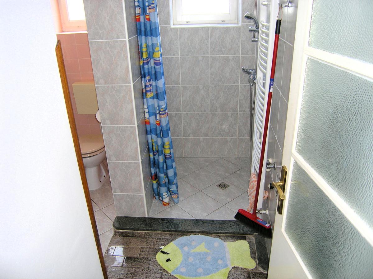 Apartmani Iskra Krk Town Zewnętrze zdjęcie