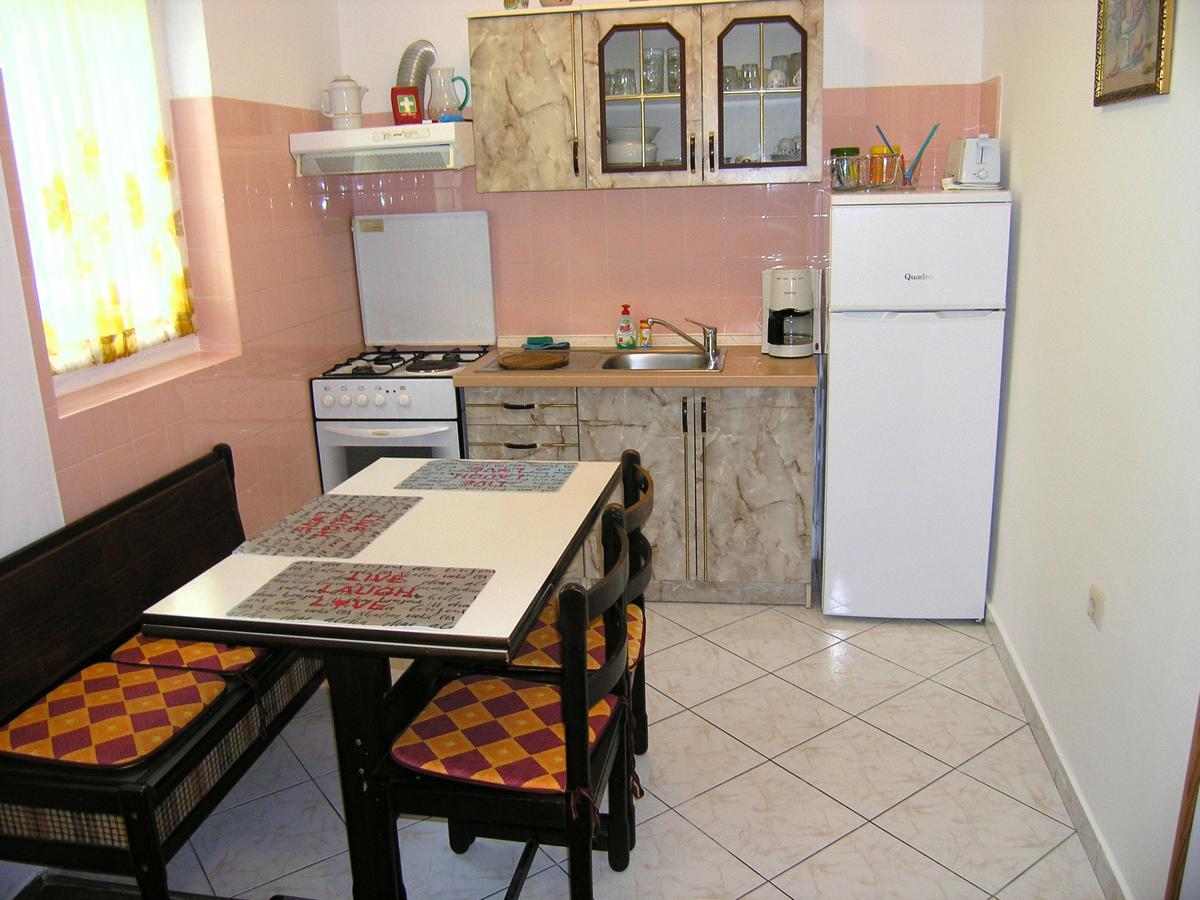 Apartmani Iskra Krk Town Zewnętrze zdjęcie
